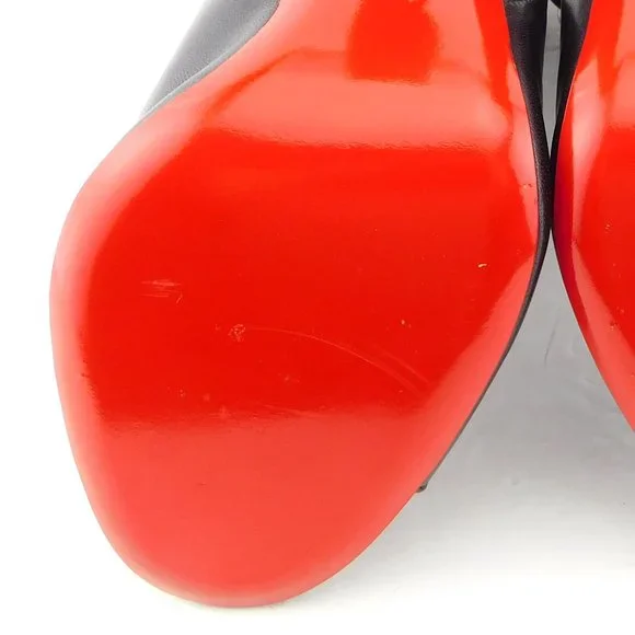 Unworn CHRISTIAN LOUBOUTIN Black Bootie Heels 37.5 - Picture 13 of 13